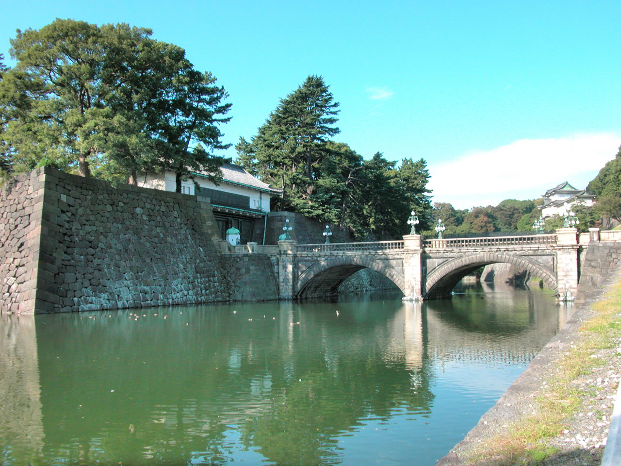 Nijubashi